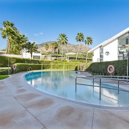 Vivi Homes - Huracan, Private Pool, Sea View, Terrace Villa *