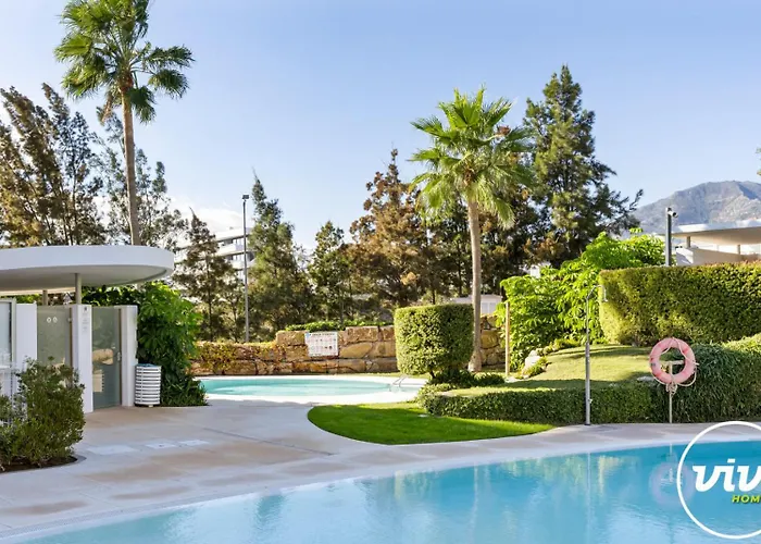 Villa Vivi Homes - Huracan, Private Pool, Sea View, Terrace Fuengirola