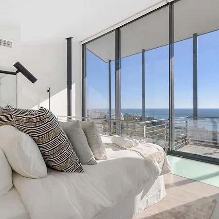 Vivi Homes - Huracan, Private Pool, Sea View, Terrace Villa
